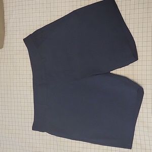 Lululemon Comission Short